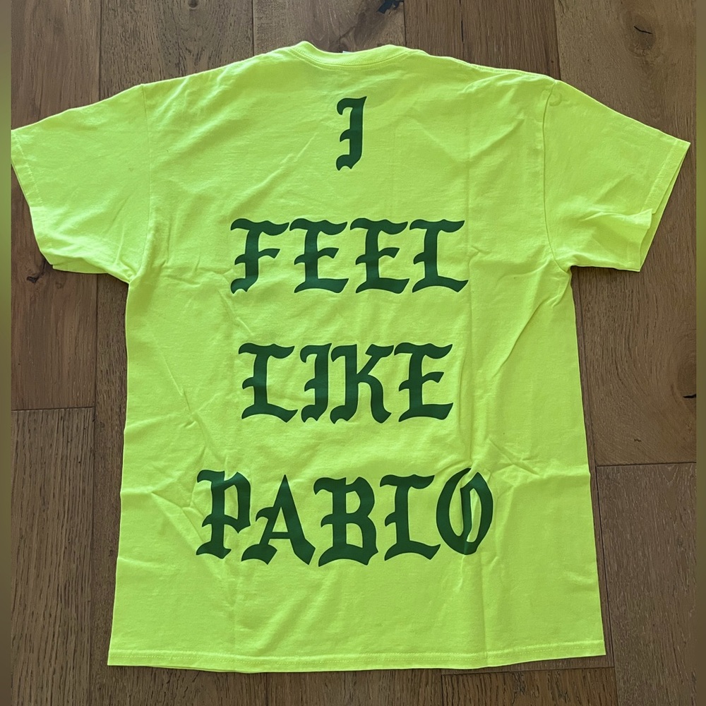 AUTHENTIC Kanye West (I Feel Like Pablo) Sydney MERCH. NEW